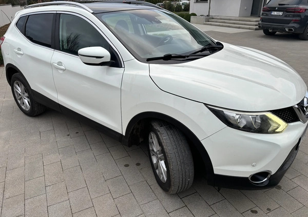 Nissan Qashqai cena 55900 przebieg: 64632, rok produkcji 2015 z Stopnica małe 254